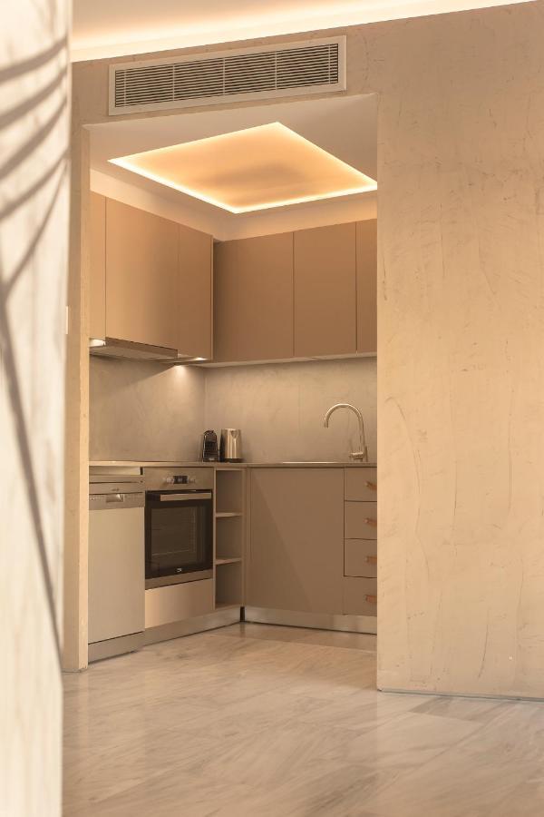 Luxury Apt With Parking-Living Stone Silver Athene Buitenkant foto