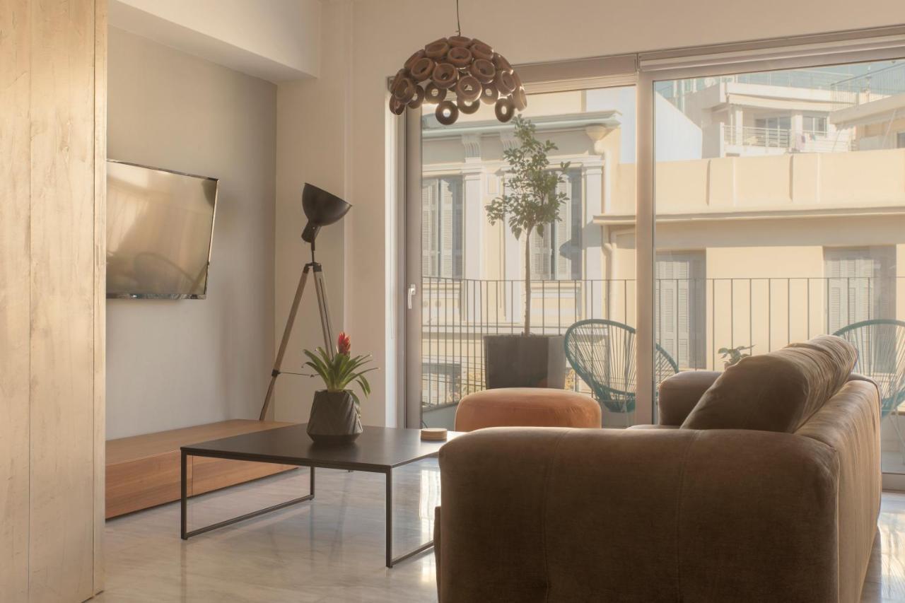 Luxury Apt With Parking-Living Stone Silver Athene Buitenkant foto