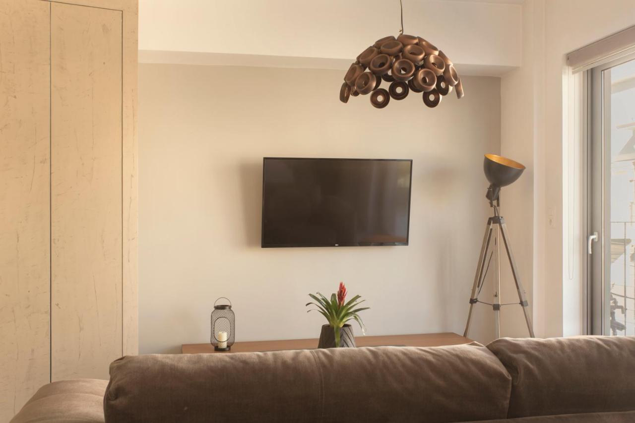 Luxury Apt With Parking-Living Stone Silver Athene Buitenkant foto