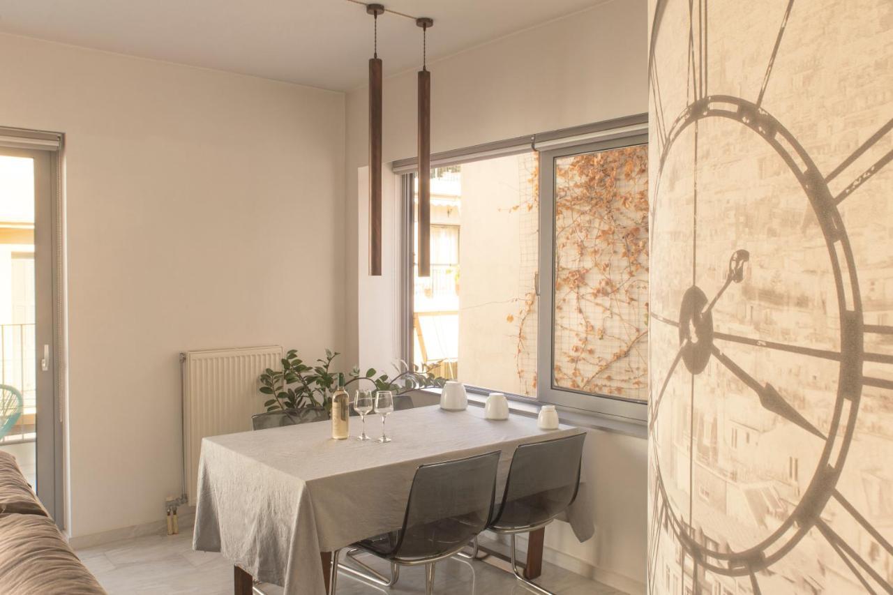 Luxury Apt With Parking-Living Stone Silver Athene Buitenkant foto